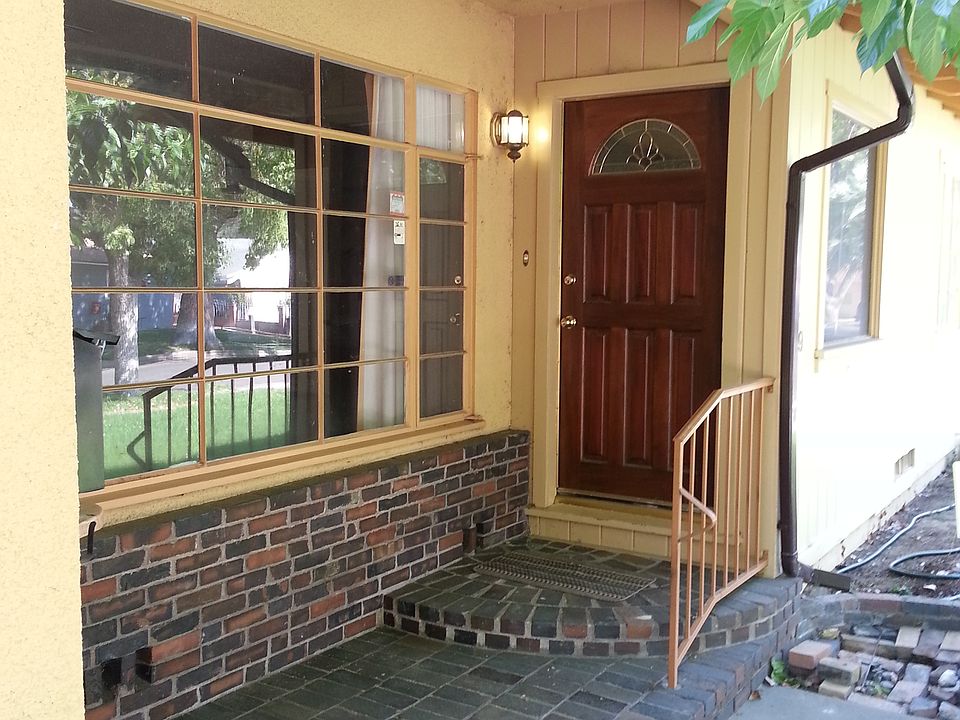 1st image of 1879 Pepper Tree Ln