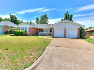 728 Greenwood Dr, Midwest City, OK 73110