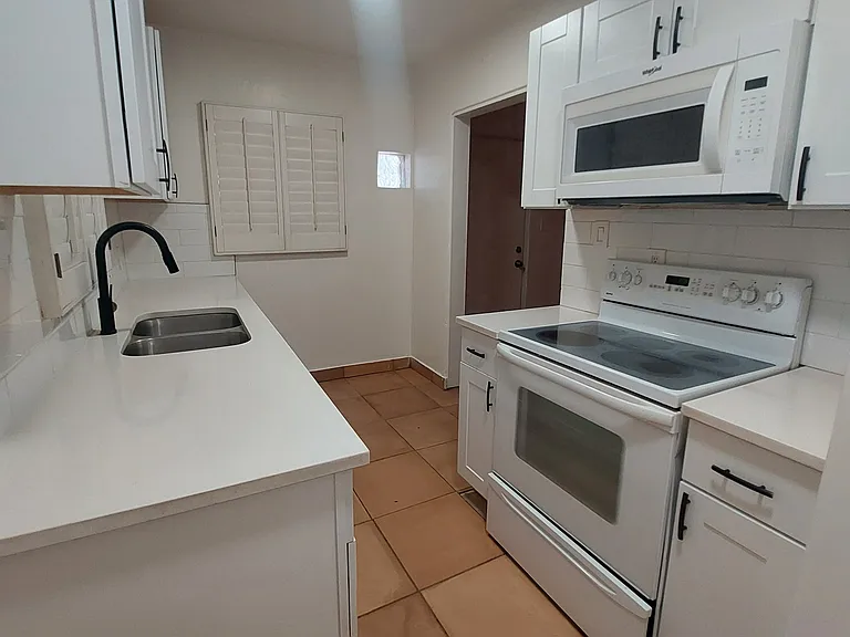 1520 W Mulberry Dr #1520 — Photo 7