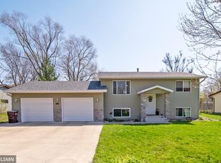 204 Viking Ave, Cannon Falls, MN 55009