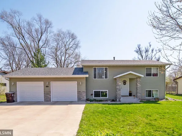 204 Viking Ave, Cannon Falls, MN 55009