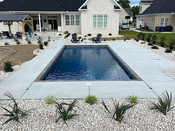 3rd image of 2101 Sedbrook Ln