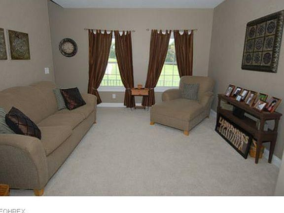 5th image of 4700 Gretchen Ct