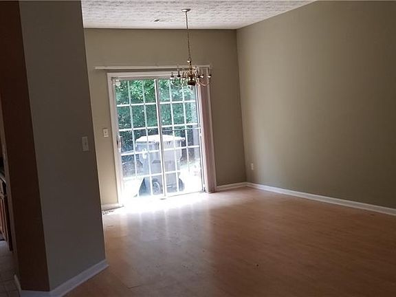 2nd image of 1543 River Main Ct