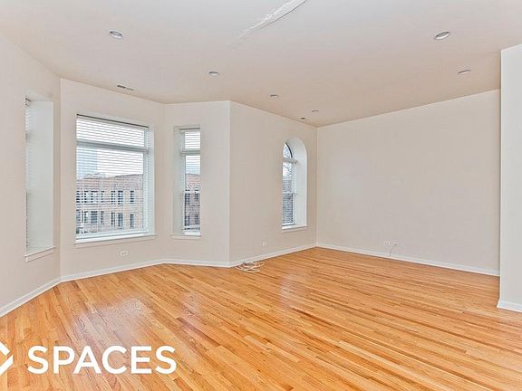 4th image of 675 W Roscoe Street # 303 Fl 3rd