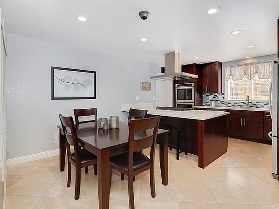3rd image of 16130 Golden Lantern Ln