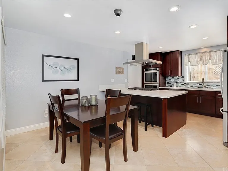 16130 Golden Lantern Ln — Photo 3