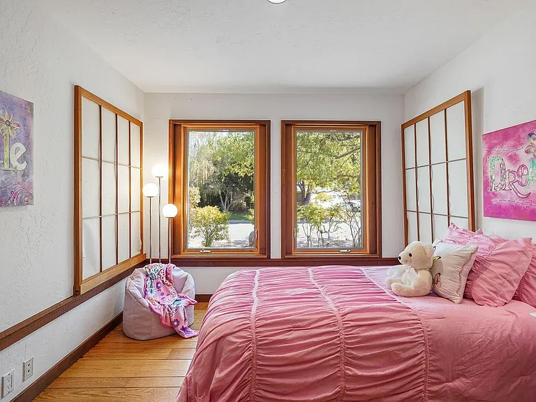 20205 Saratoga Vista Ct — Photo 16