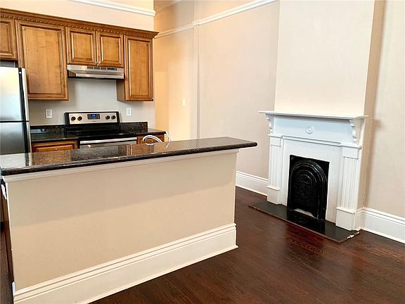 5th image of 4708 Saint Peter St #10