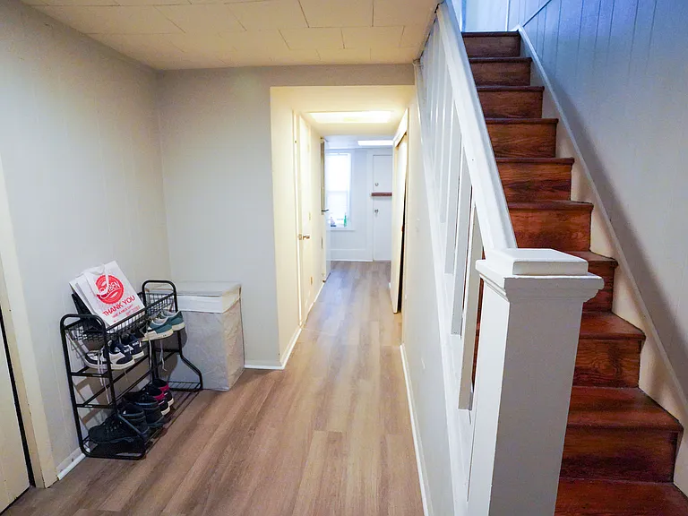 712 S Linwood Ave — Photo 9