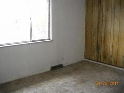 2nd image of 1250 Essex Dr