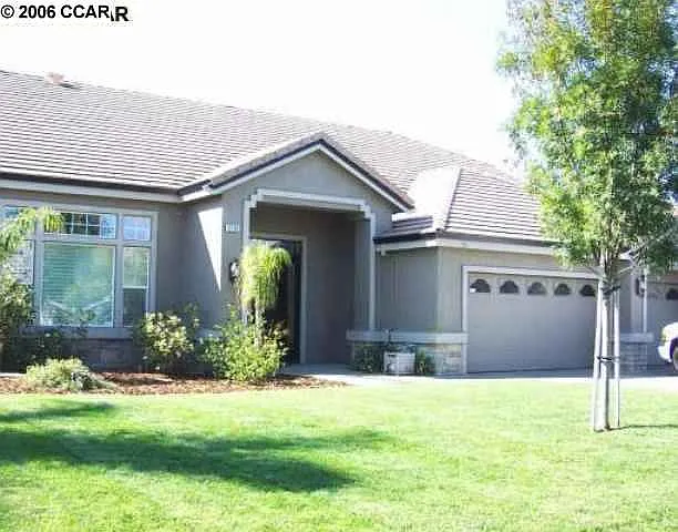 5709 Greenfield Way photo 1
