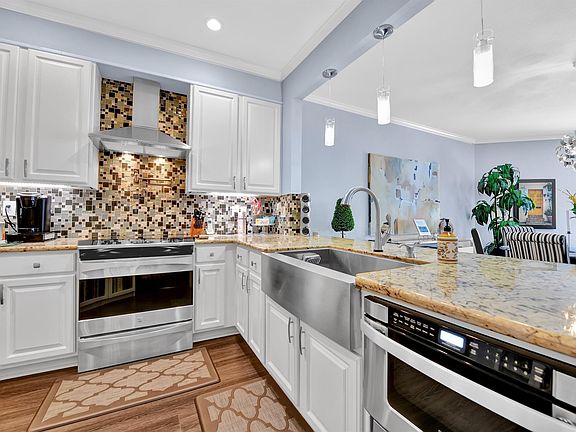 3rd image of 2803 Kings Crossing Dr APT 216