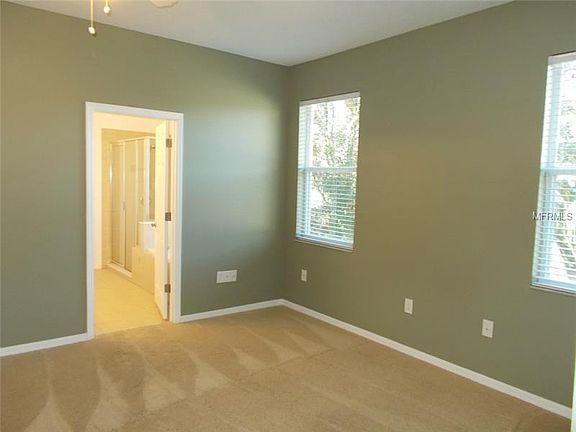 4th image of 640 Dartford Ct