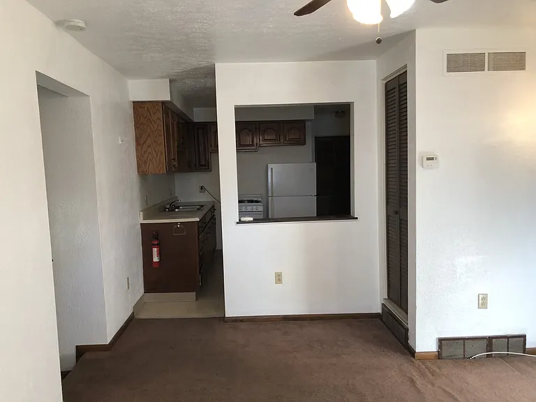 700 Brinton Ave #B — Photo 6