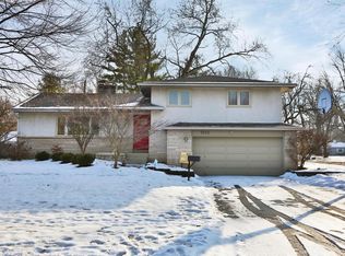 1825 Millwood Dr, Columbus, OH 43221