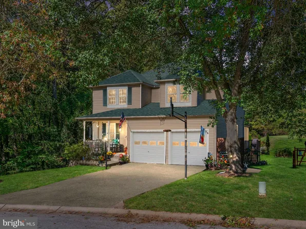 6016 Adcock Ln, Hanover, MD 21076