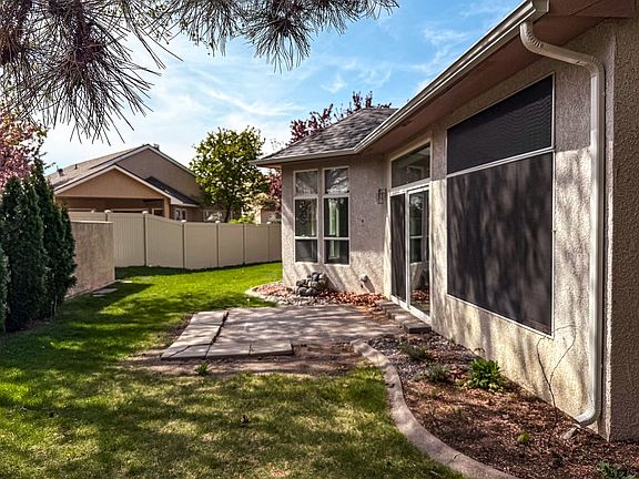 4th image of 2556 Prestwick Dr