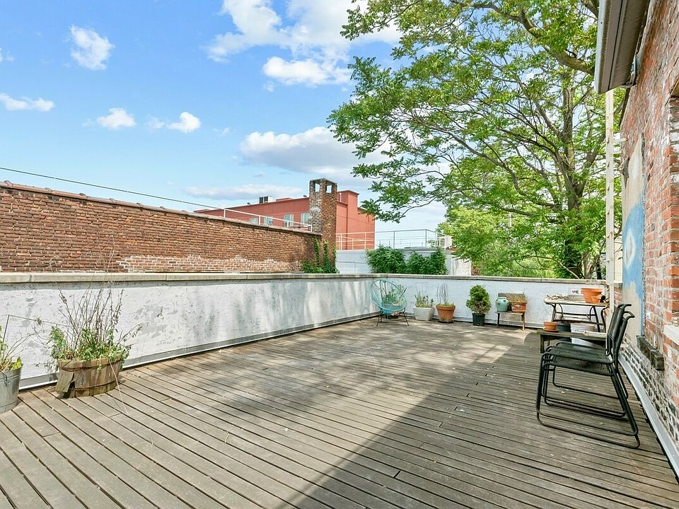 1st image of 12 Commerce St #1
