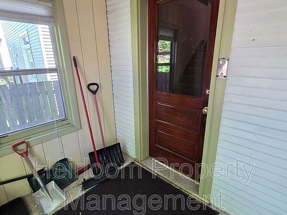2nd image of 2618 W 5th St #1