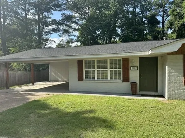 (undisclosed Address), Columbus, MS 39701