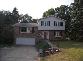 120 Richard Dr, Pittsburgh, PA 15237