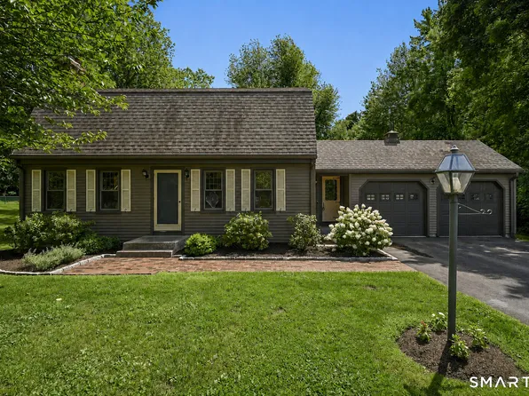 35 Sisk Street, Middletown, CT 06457