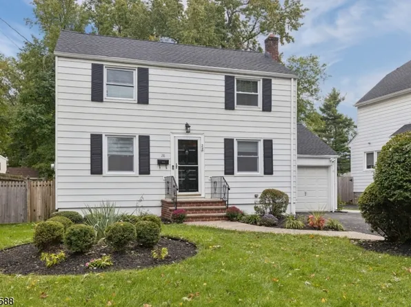 28 Laurel Pl, Fanwood Boro, NJ 07023