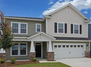 560 Crossland Dr, Moncks Corner, SC 29461