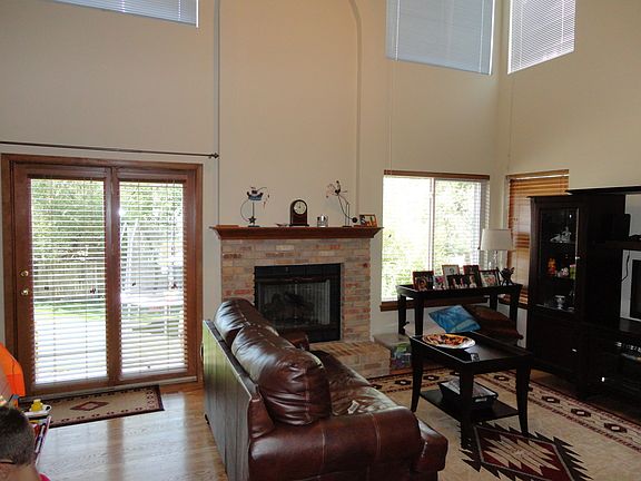 5th image of 2025 Bramblwood Ln