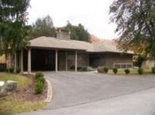 420 Leconte View Dr, Gatlinburg, TN 37738