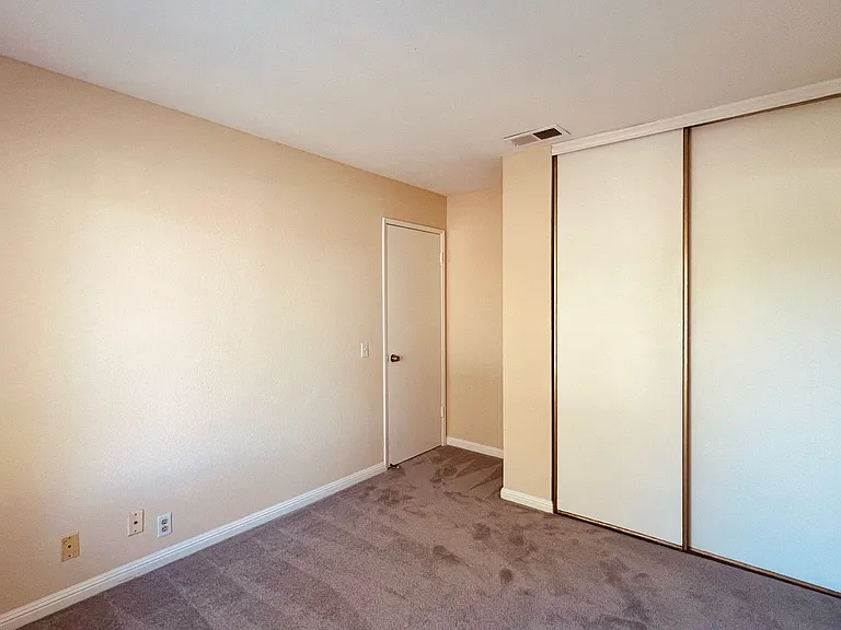 39901 Lindsay McDermott Ln — Photo 23