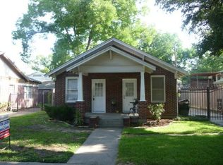 827 Pizer St, Houston, TX 77009