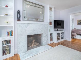111 Glen Ave #111, Newton Center, MA 02459