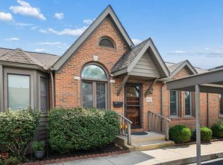 1402 Pegwood Dr, Columbus, OH 43229
