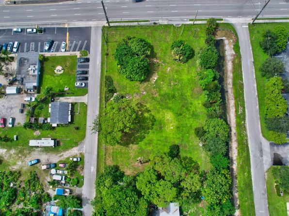 4526 S Military Trl, Lake Worth, FL 33463