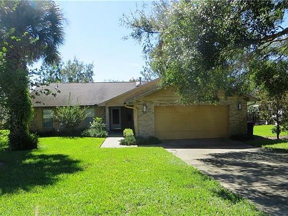 2nd image of 10048 Dorset Dr