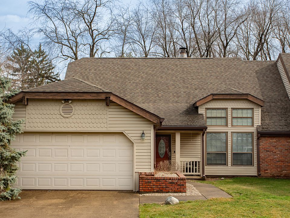 1st image of 31 Almond Ct