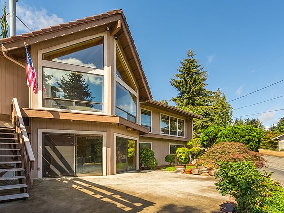 2nd image of 9249 SE 59th St