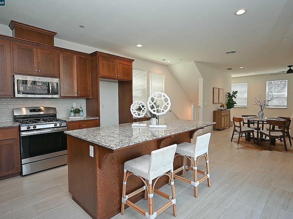 1st image of 312 Ashton Way