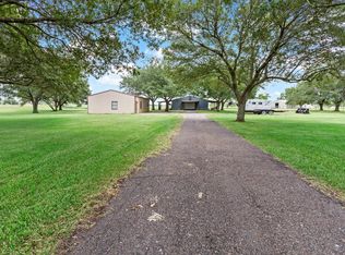 569 Turner Rd, Beaumont, TX 77713