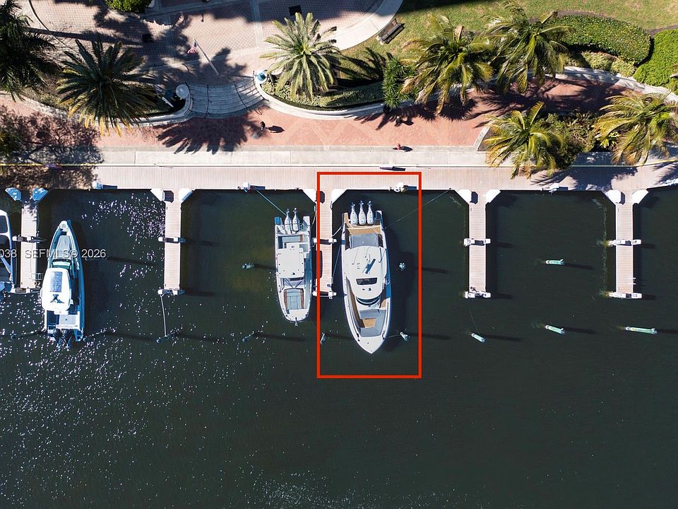 2nd image of 610 W Las Olas Blvd