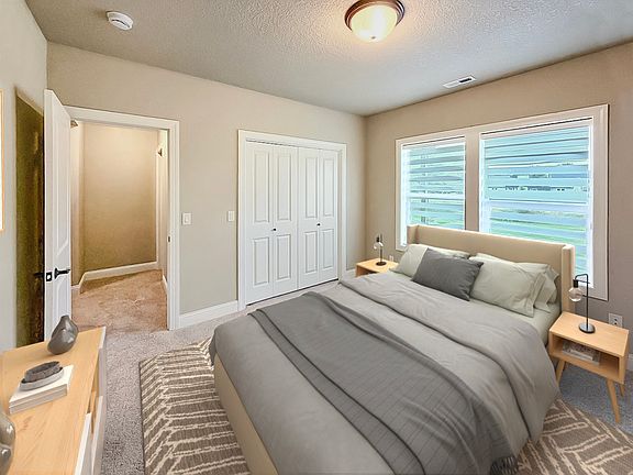 5th image of 2721 London Dr #2721