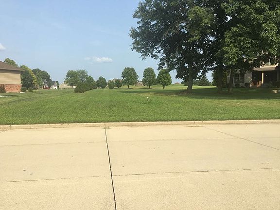 5th image of 5915 Augusta Blvd