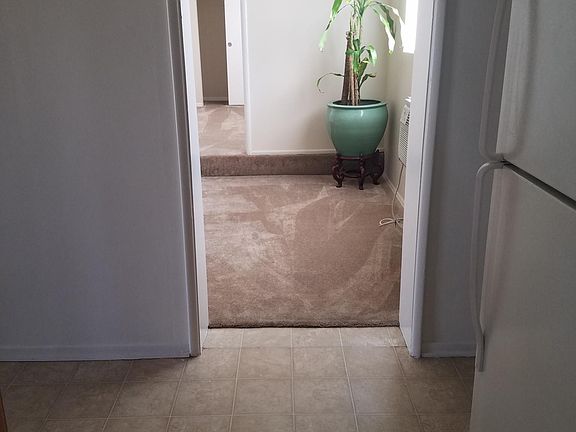 3rd image of 8215 Comstock Ave #825