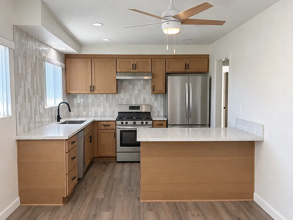 417 W Stevens Ave #D