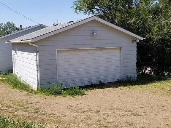3rd image of 510 6th St N
