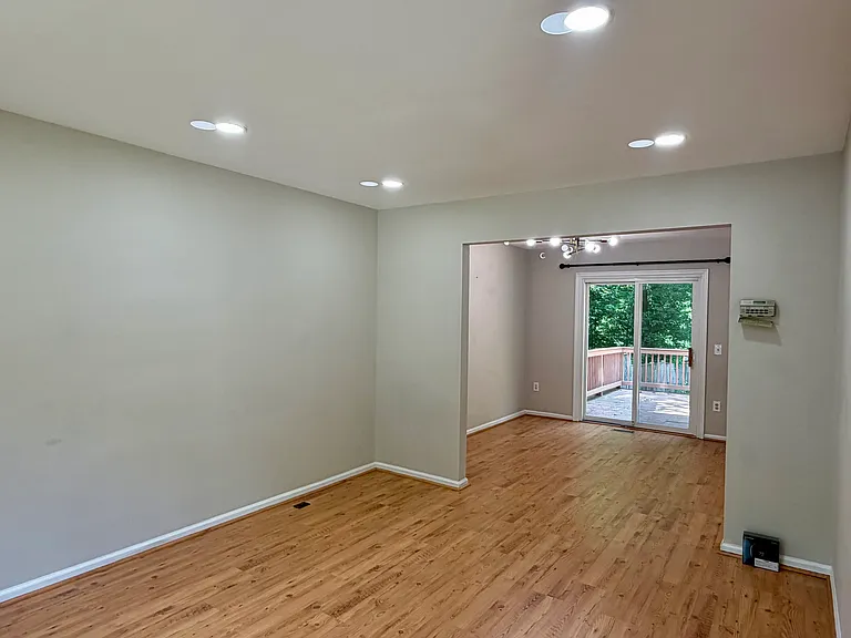 4 Abbey Bridge Ct — Photo 46