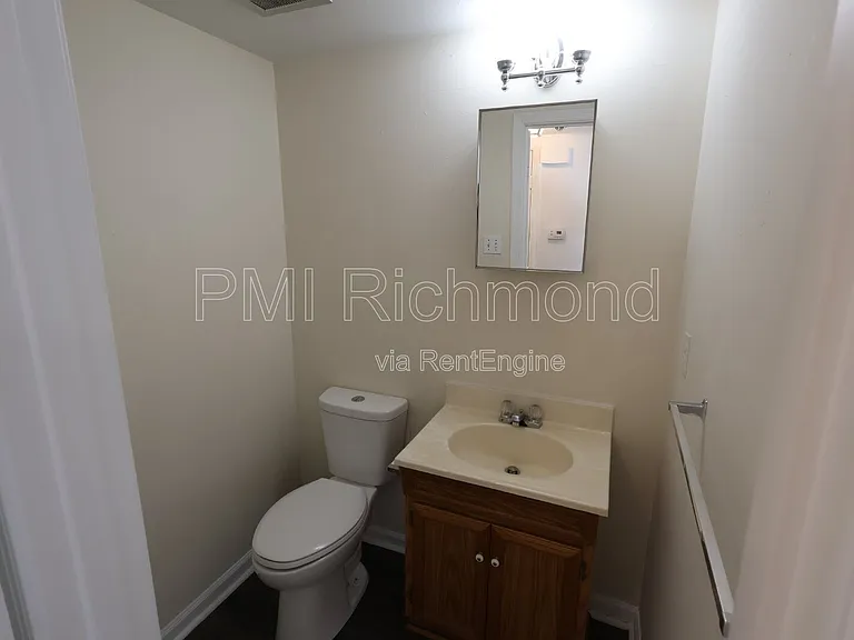 7843 Provincetown Dr — Photo 5