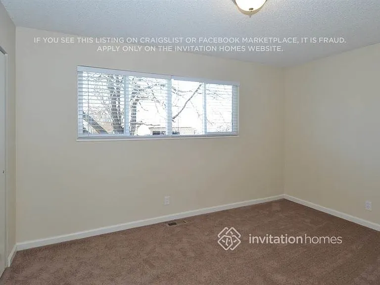 5524 Elkhart St — Photo 9